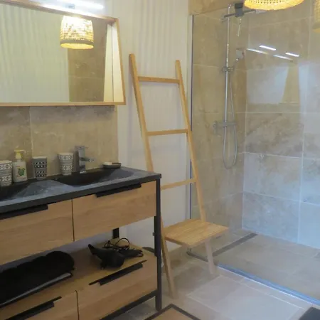 Chamade - Luxury - Pool &
